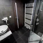 Trebonske 아파트