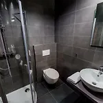 Trebonske 아파트 *