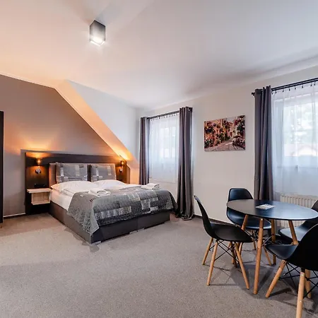 Trebonske * Třeboň