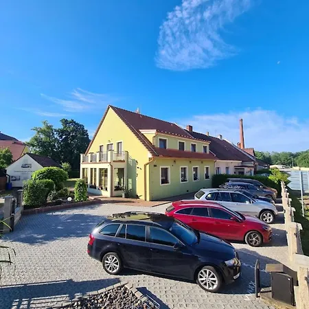Apartamento Třeboňské *